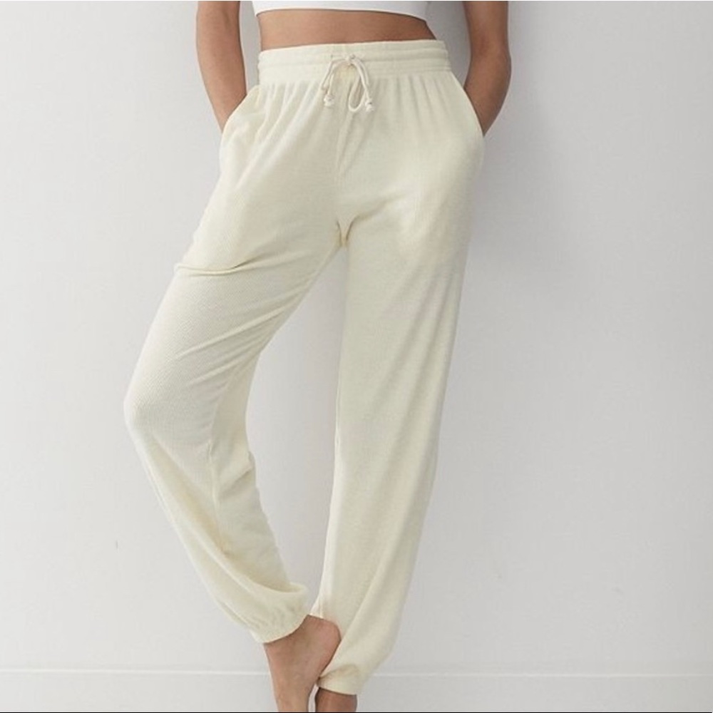 Cream ribbed jogger